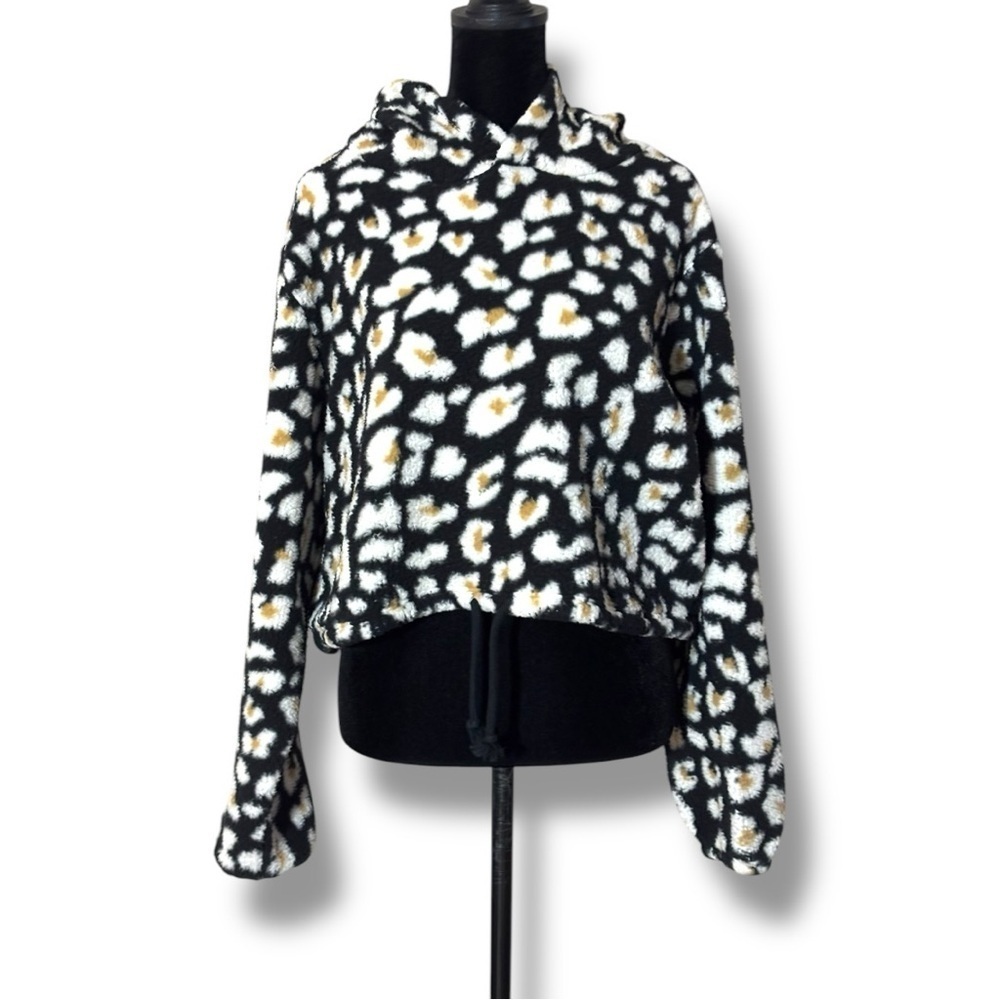 Wild Fable Black With Tan/White Animal Print Cropped Fleece Hooded Sweatshirt - Picture 4 of 16